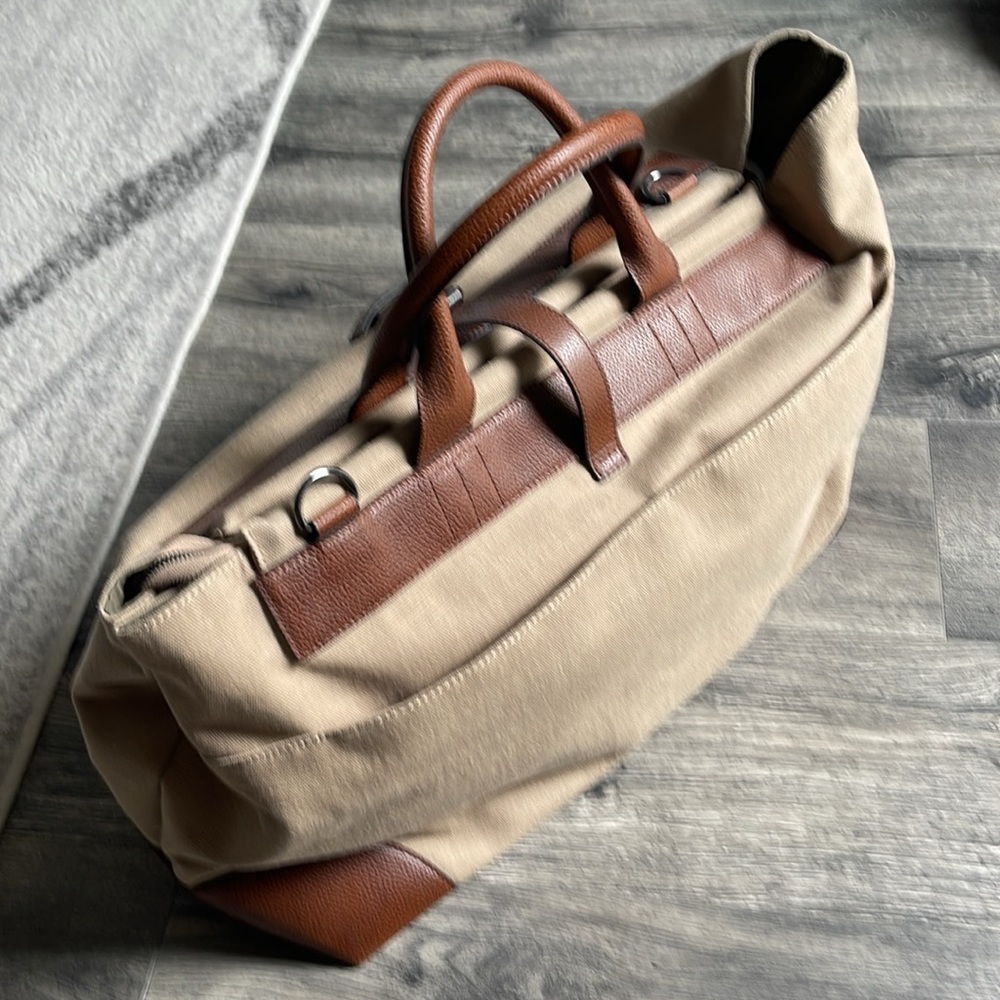 Ted baker overnight bag. Tan/brown leather and canvas. Shoulder strap incl. - Picture 2 of 5